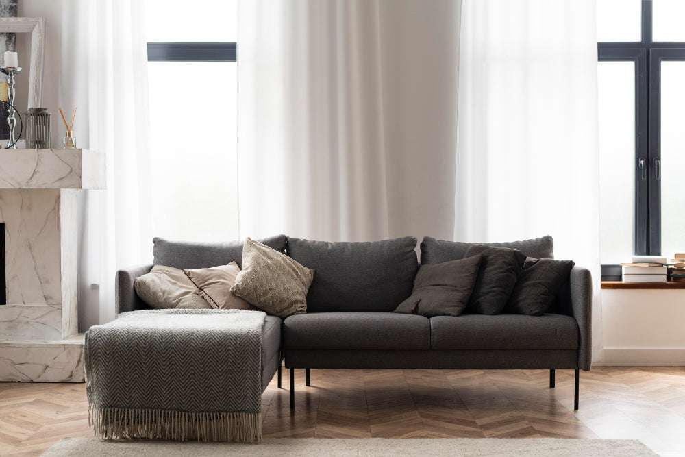 How to Mix Two Different Sofas in One Living Room