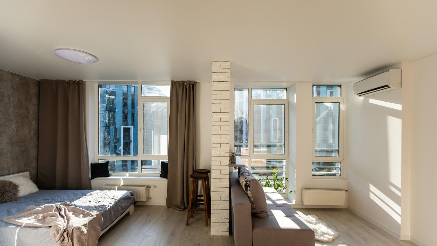 Transform Your Living Space: 7 Creative Split Living Room Ideas